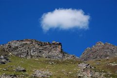 Es war die einzige Wolke …,