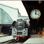 Es war einmal 01 0531 auf Gleis 1 im Hbf. Leipzig vor P 3025