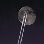 Es war fast Vollmond und der ersehnte Flieger .....