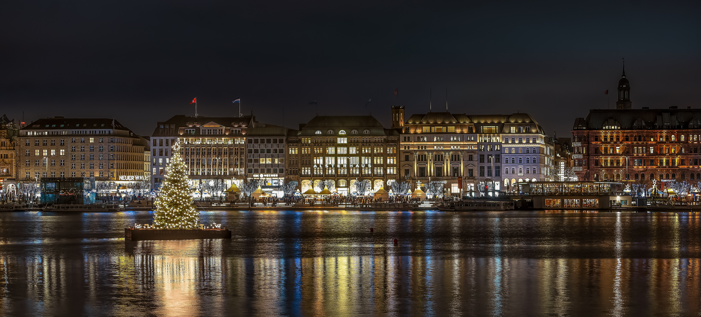 Es "Weihnachtet" an der Binnenalster