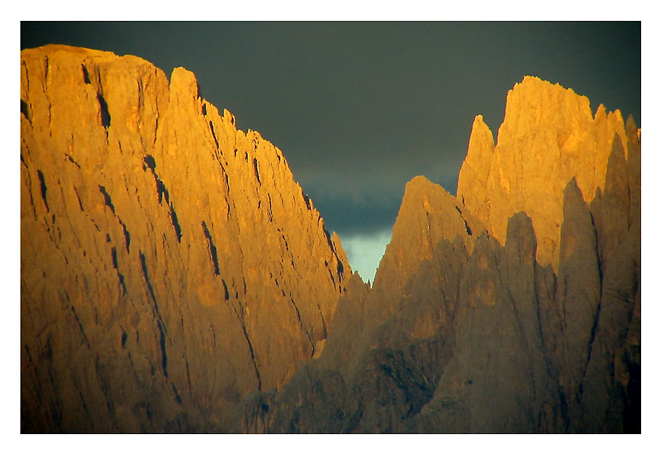 Es wird Abend in den Dolomiten