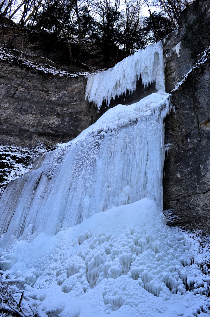 es wird eine Eiswand