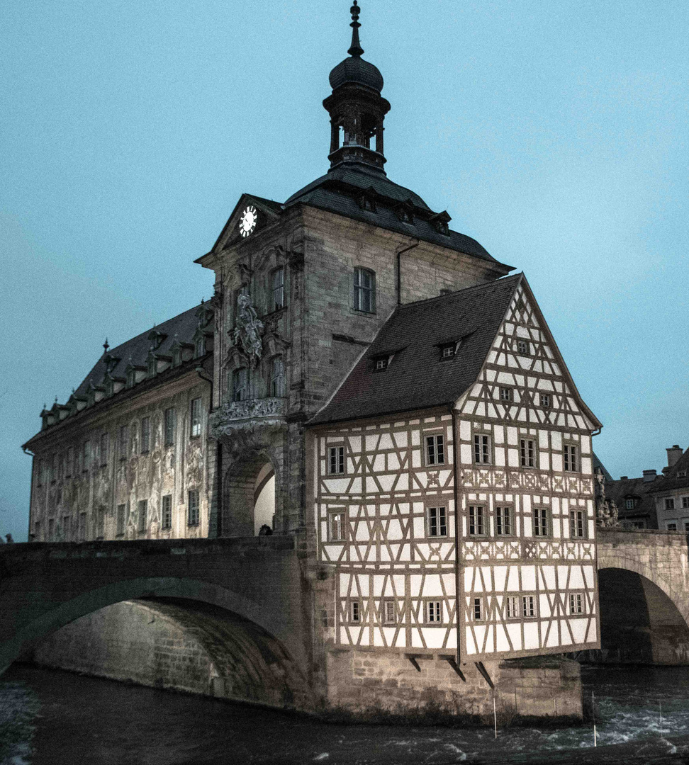 Es wird Nacht in Bamberg