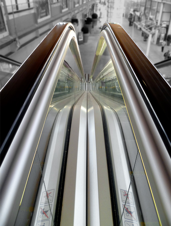 ESCALATOR