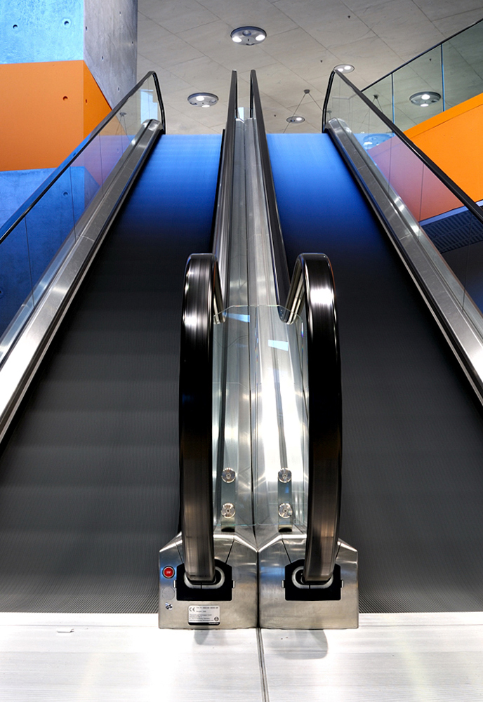 /escalator