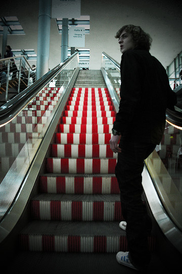 escalator