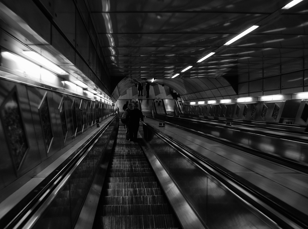 escalator to underground