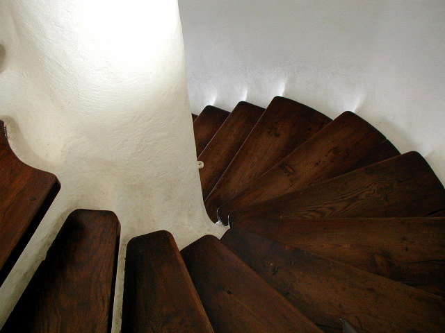 Escalera Cesar Manrique