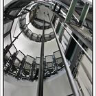 Escalera de caracol (en espiral). Hueco del ascensor.