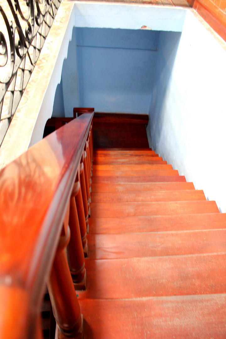 Escalera de madera2