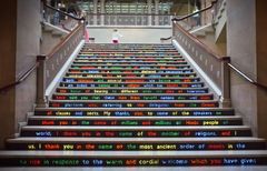 Escaleras de colores