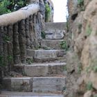 ESCALIER EN PIERRE