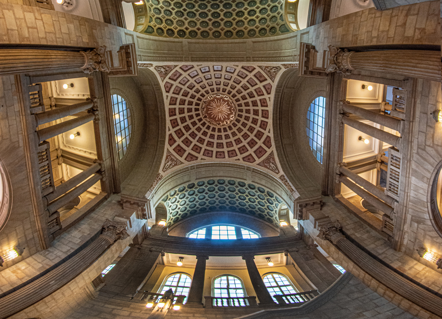 Escher und das Oberlandesgericht Hamburg