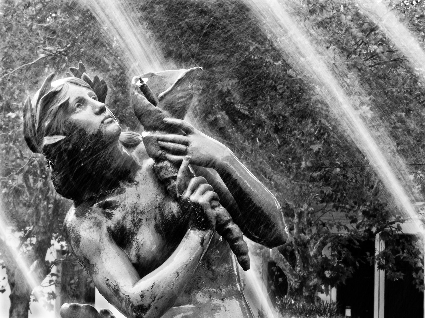Escultura en fuente de agua