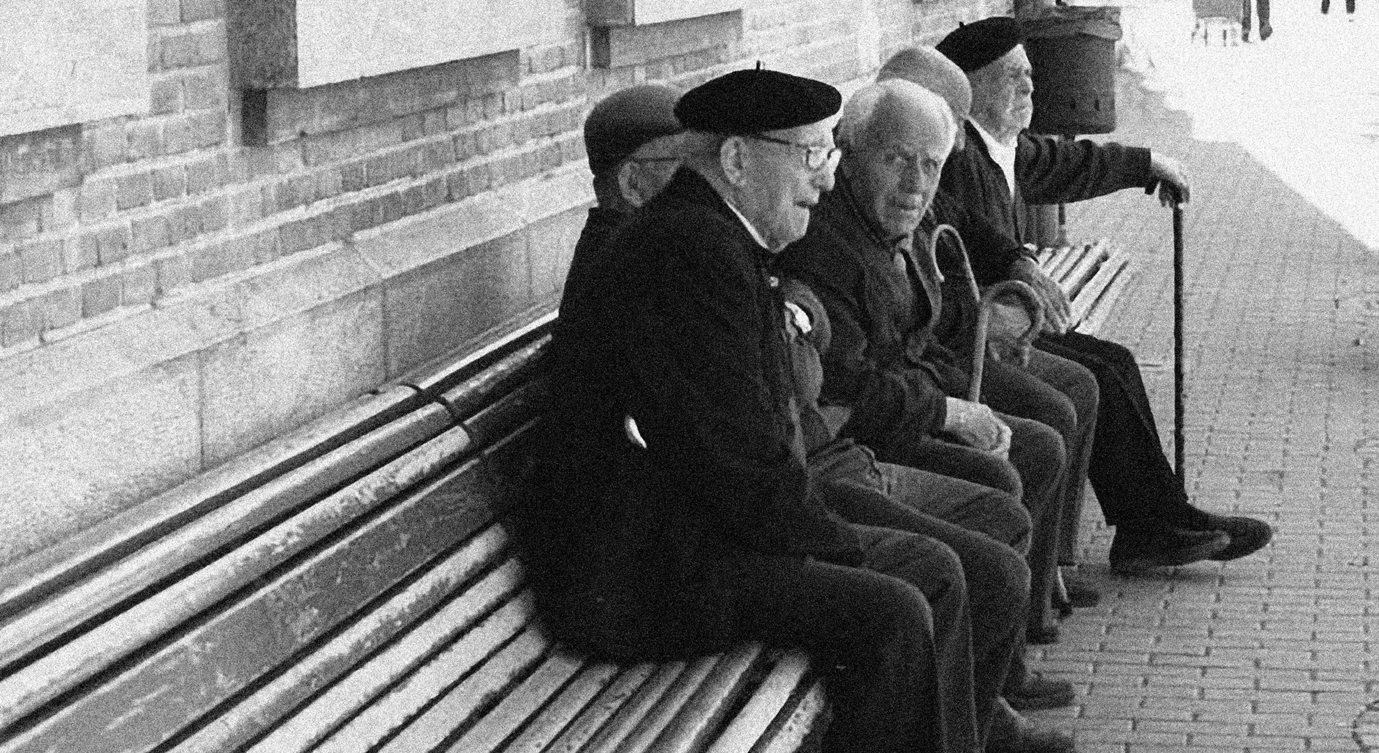 Esperando a Azorín.