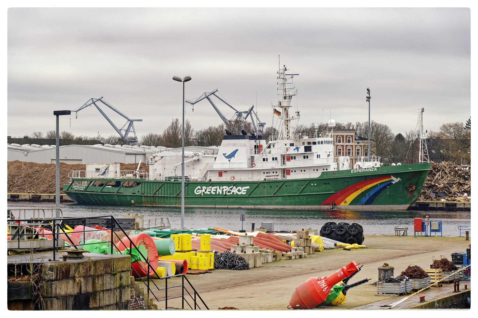 Esperanza (IMO: 8404599) Stopp in Wilhelmshaven