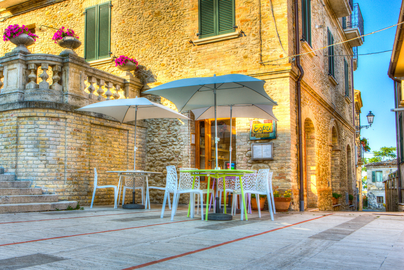 Esprì Vineria Osteria Cucina Naturale - Colonnella, Italy