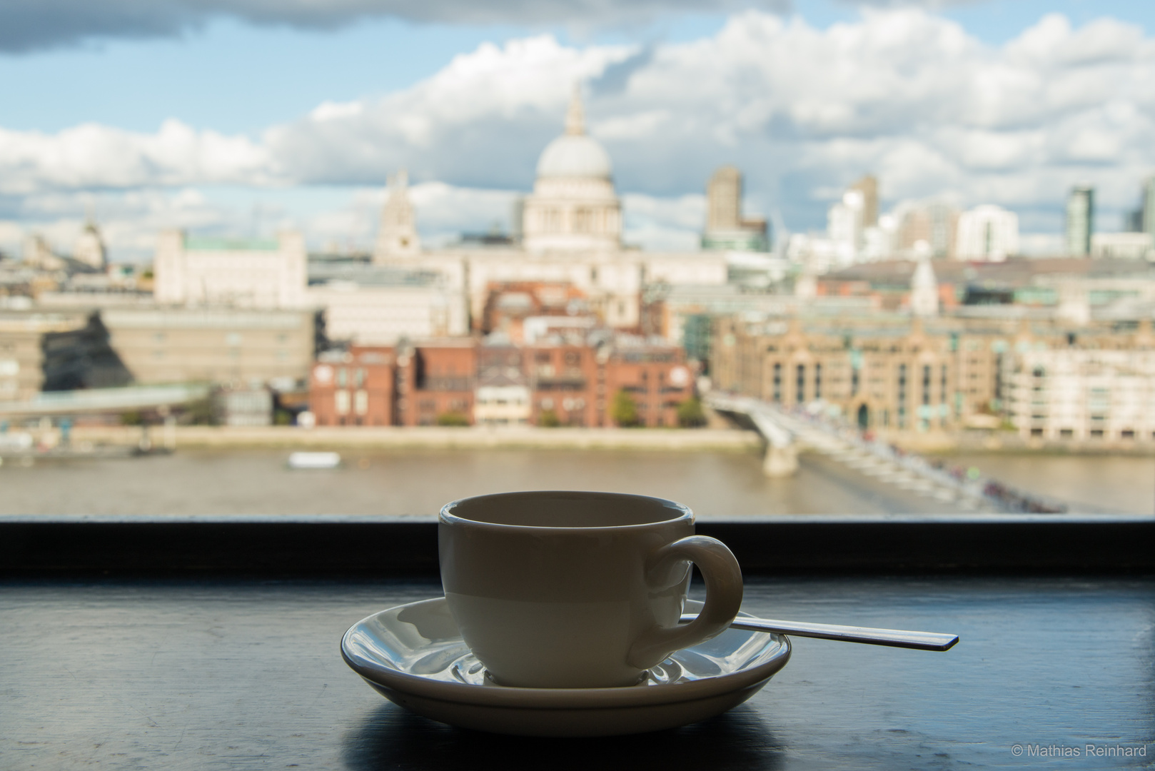 Espresso-Pause im Tate Modern