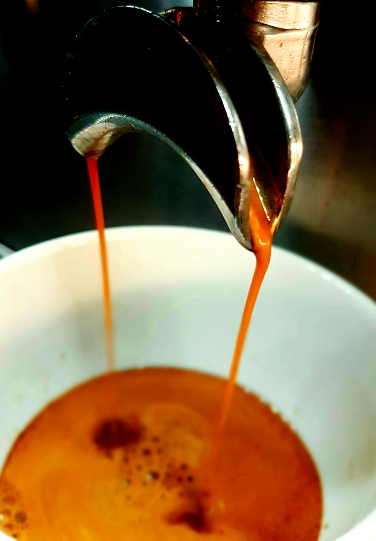 Espresso pour!