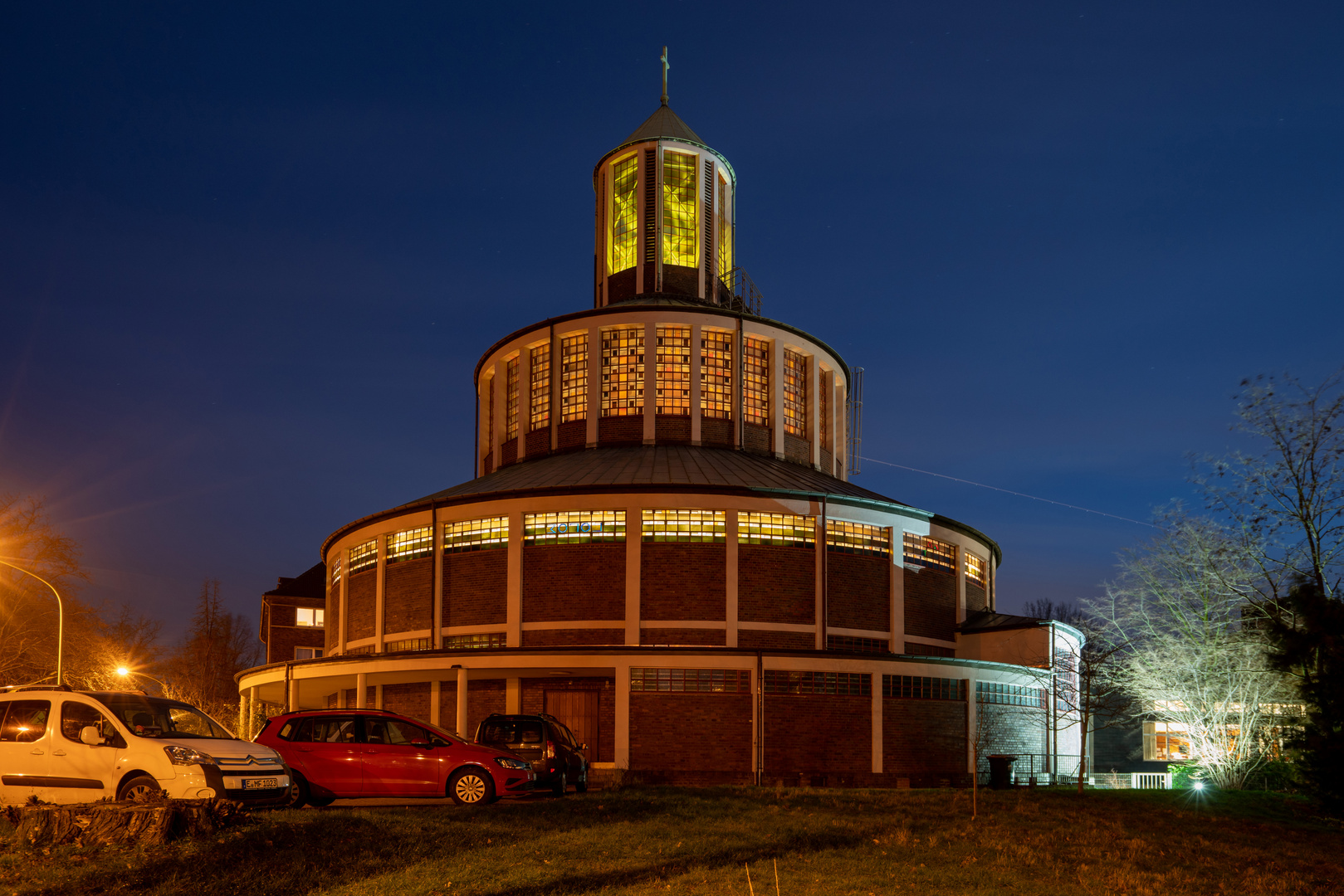 Essen Auferstehtungskirche im Bauhausstil