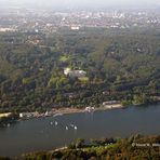 Essen, Baldeneysee, Blick über Villa Hügel bis Stadtmitte