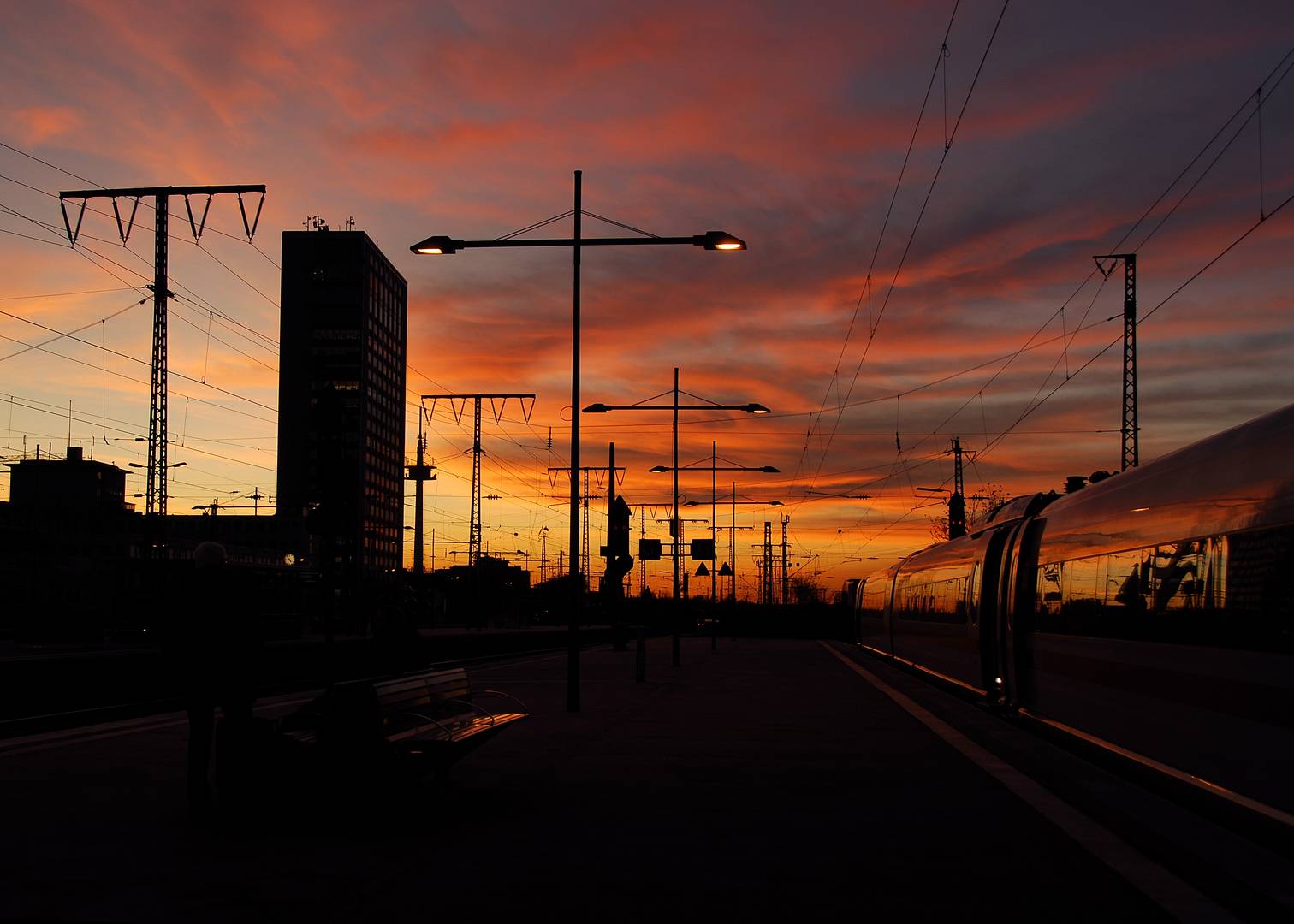 Essen Hauptbahnhof, Gleis 1