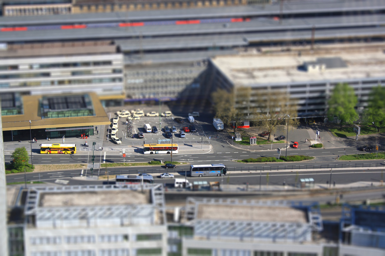 Essen HBF Südseite Foto & Bild bus & nahverkehr, bus, verkehr & fahrzeuge Bilder auf