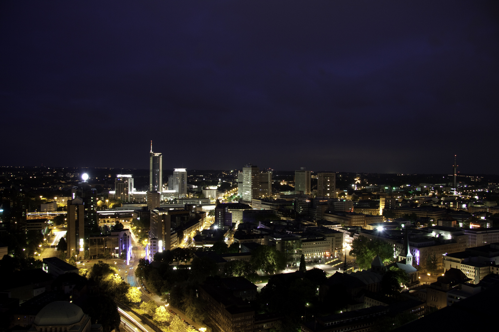 Essen in NRW bei Nacht