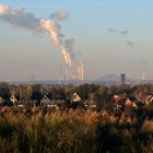 Essen - Kokerei Zollverrein - Blick auf Thyssen Duisburg