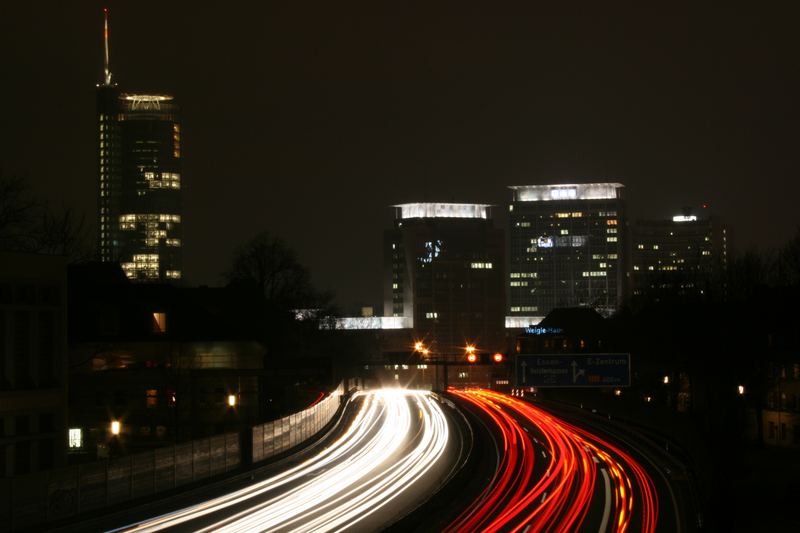 Essener-Skyline bei Nacht