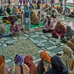 Essenszubereitung im Langar 