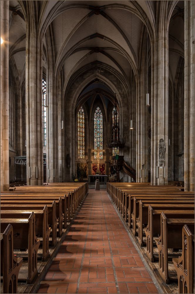 ESSLINGENFRAUENKIRCHE. Foto & Bild fenster
