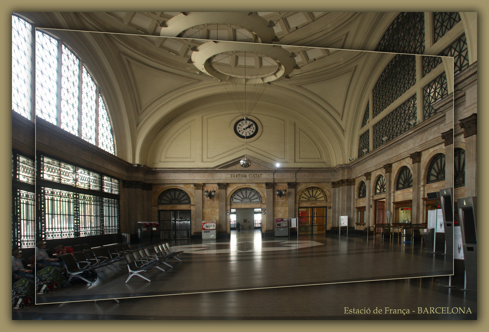 Estacio de Franca - Bahnhof mit Geschichte