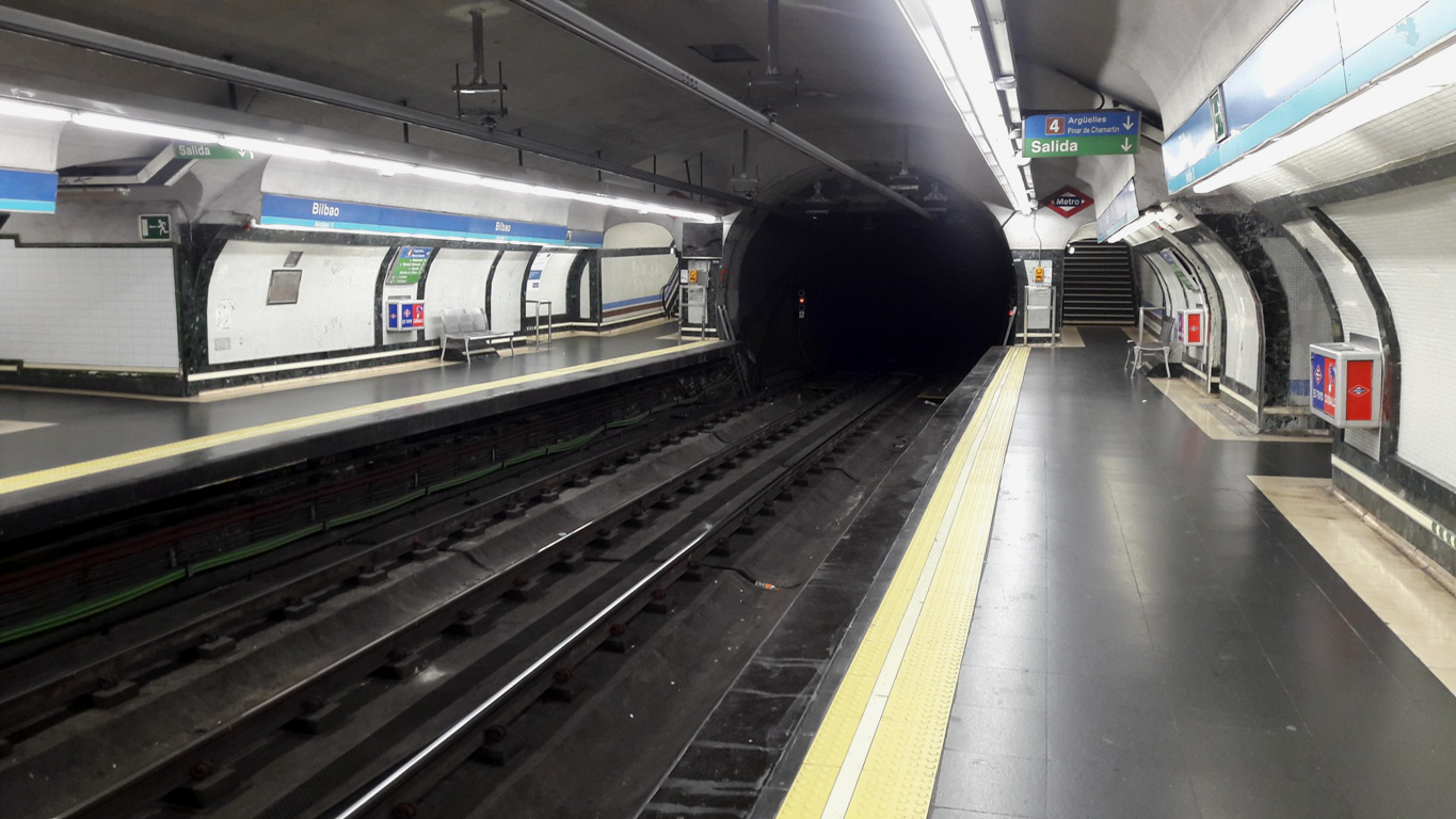 Estación de Metro de Bilbao en Madrid