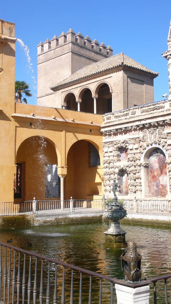 Estanque en los jardines del Alcázar