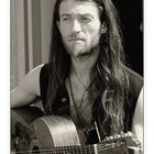 Estas Tonne