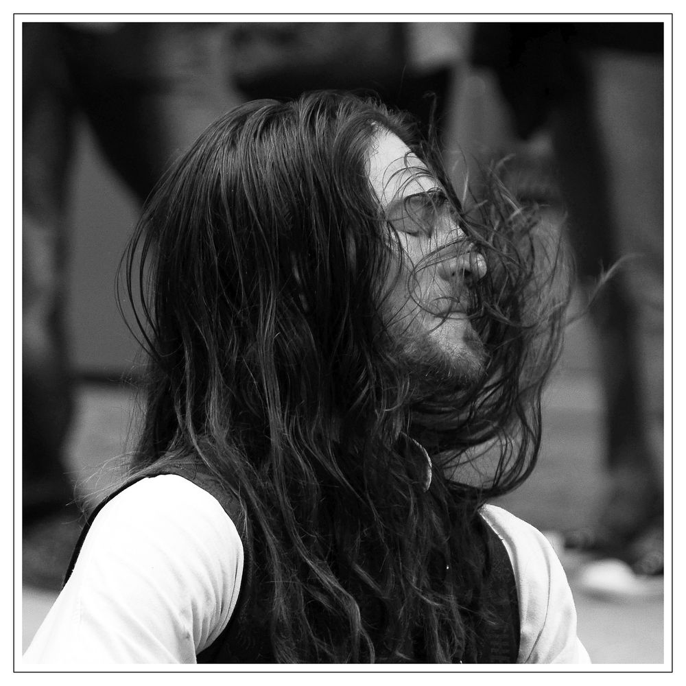 Estas Tonne