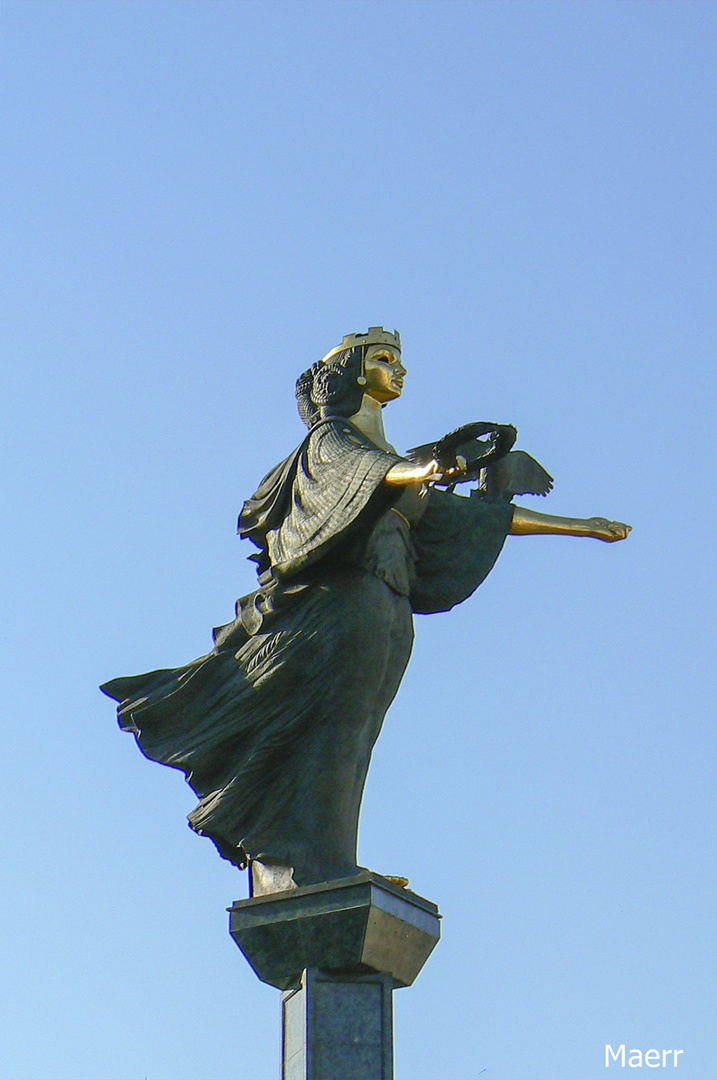 Estatua de Sta. Sofía. Bulgaria 2007