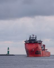 ESVAGT Froude läuft ein