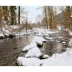 Et au milieu coule une rivière ....