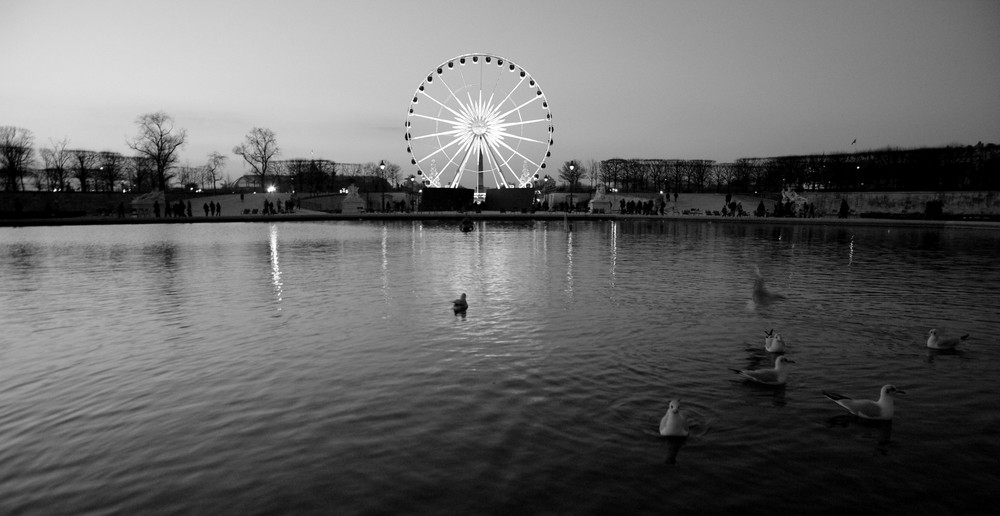 et une grande roue