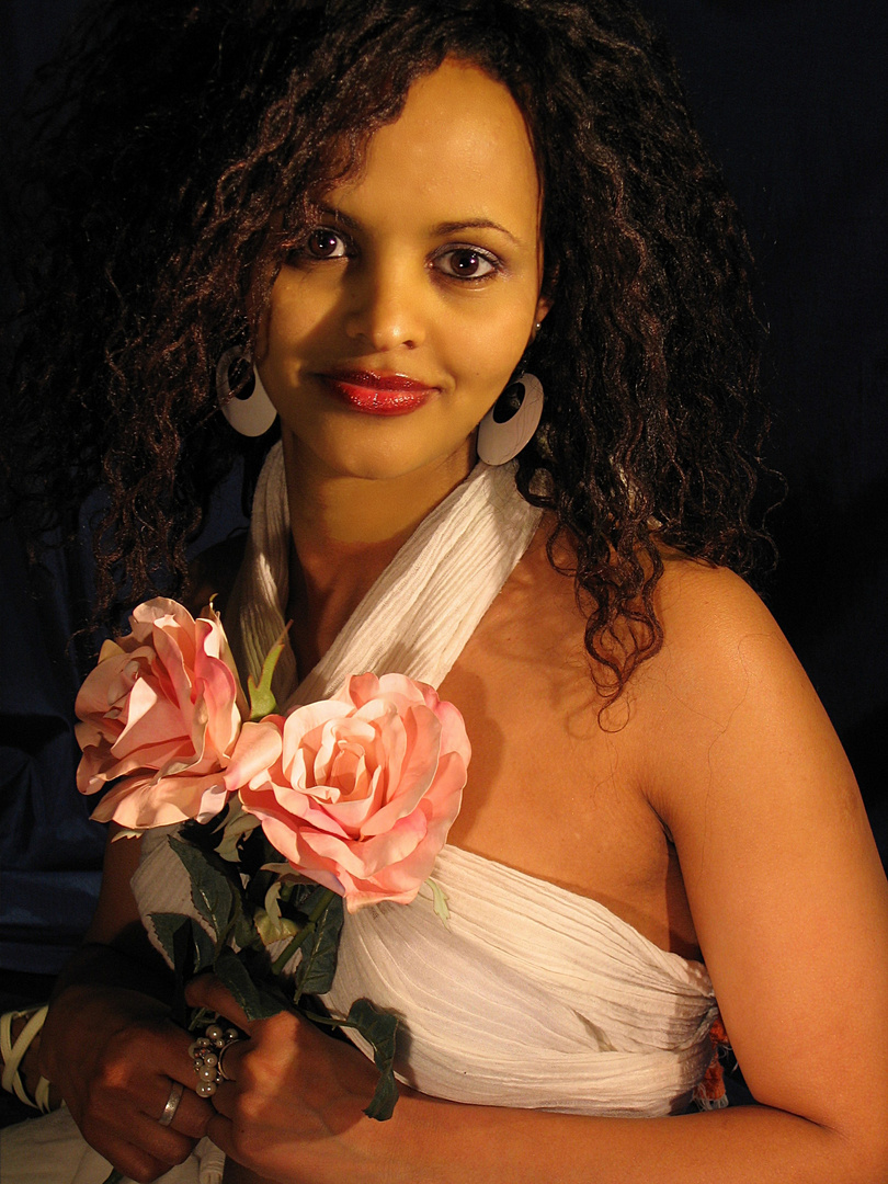 ETHIOPIAN LADY- SALLEY