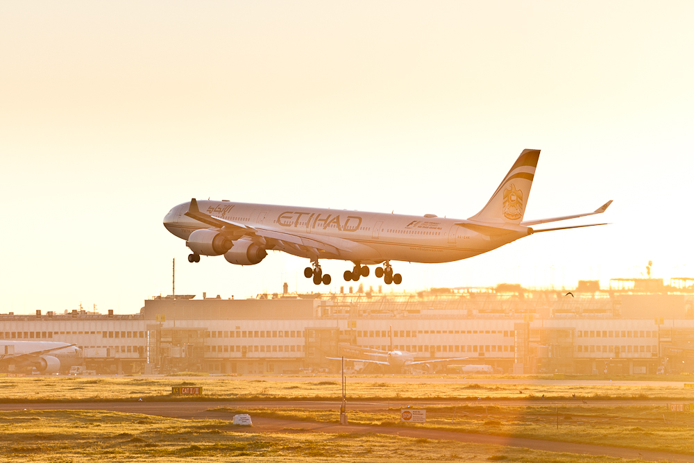 Etihad A340-600 A6-EHK