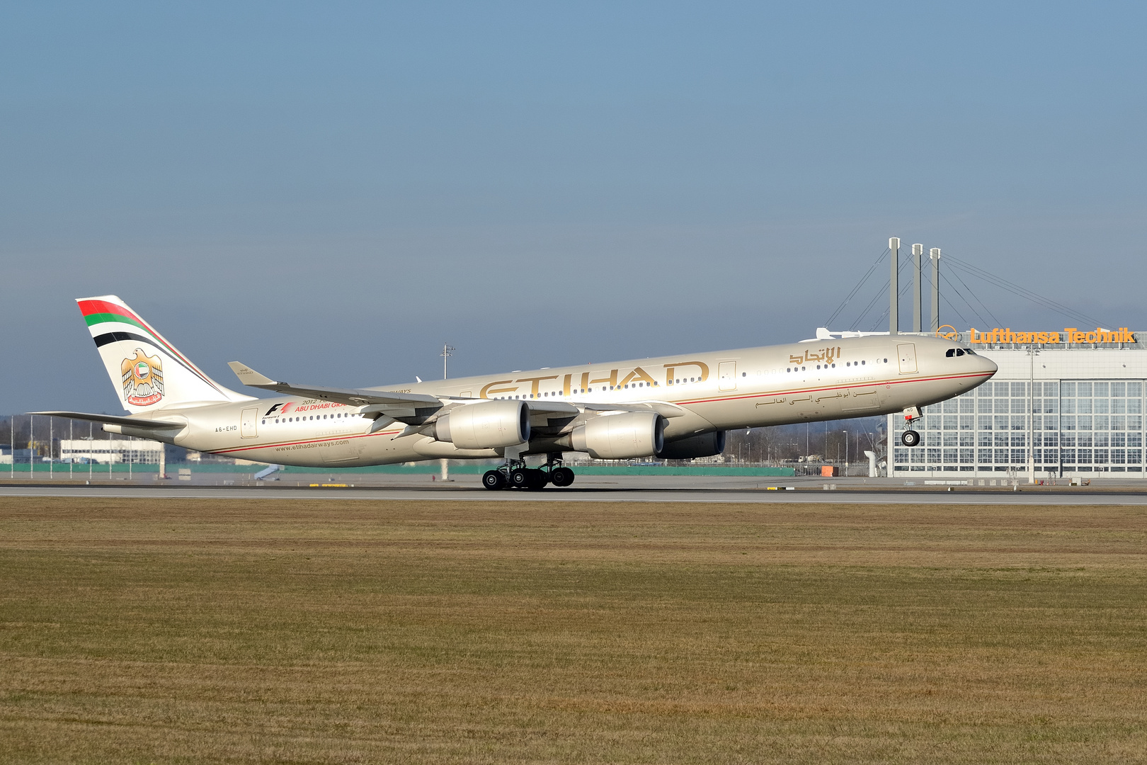 Etihad Airbus A340-500