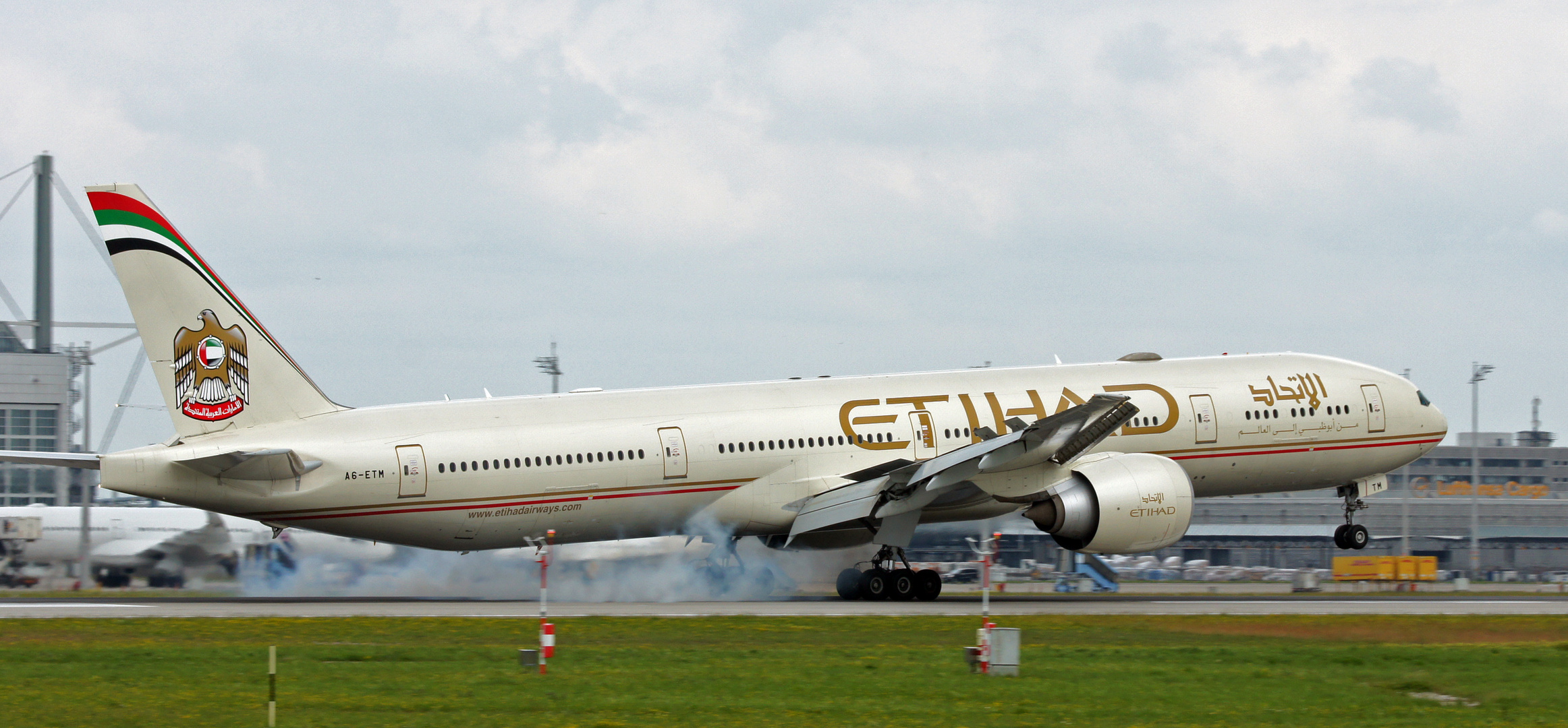 ETIHAD AIRWAYS