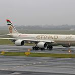 Etihad Airways Airbus A340-541 A6-EHA