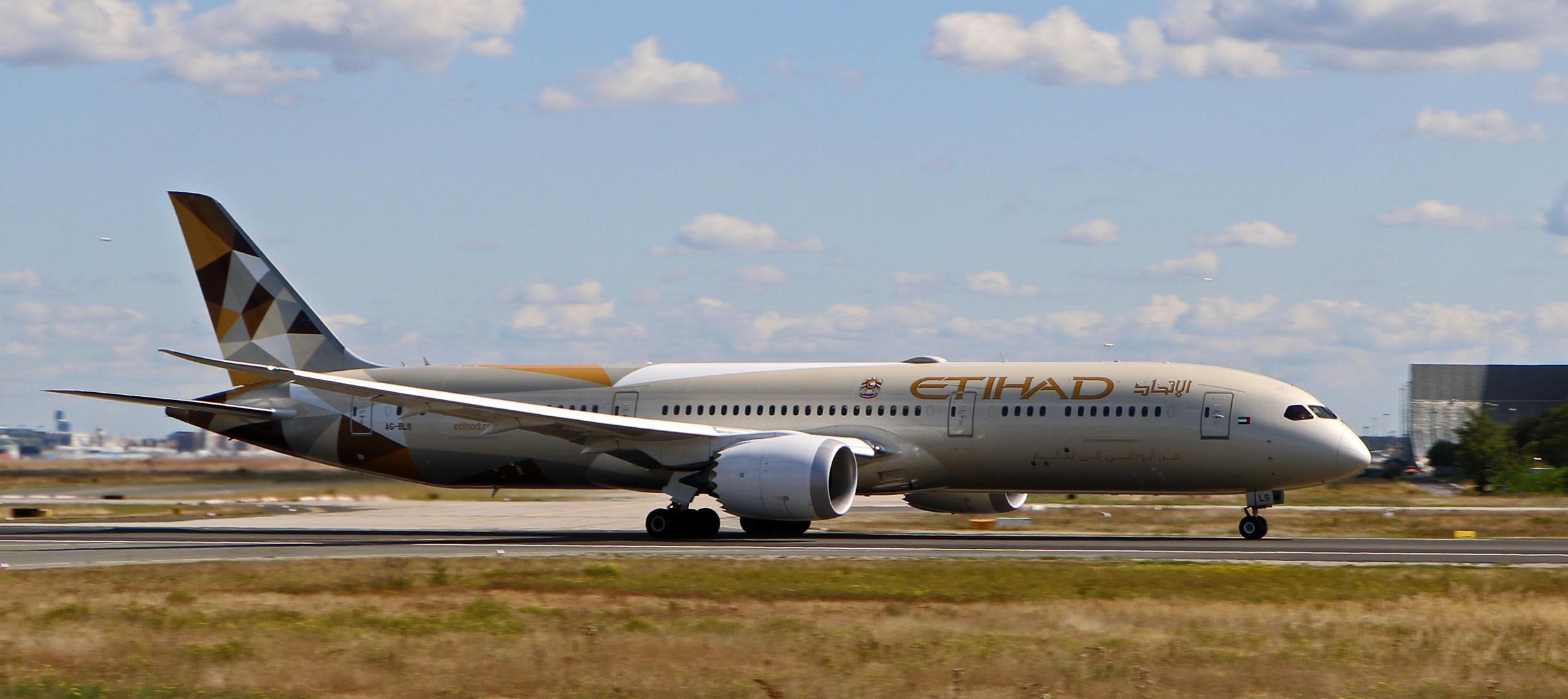 ETIHAD AIRWAYS