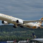 Etihad Airways Boeing 787-9 Dreamliner A6-BLQ 