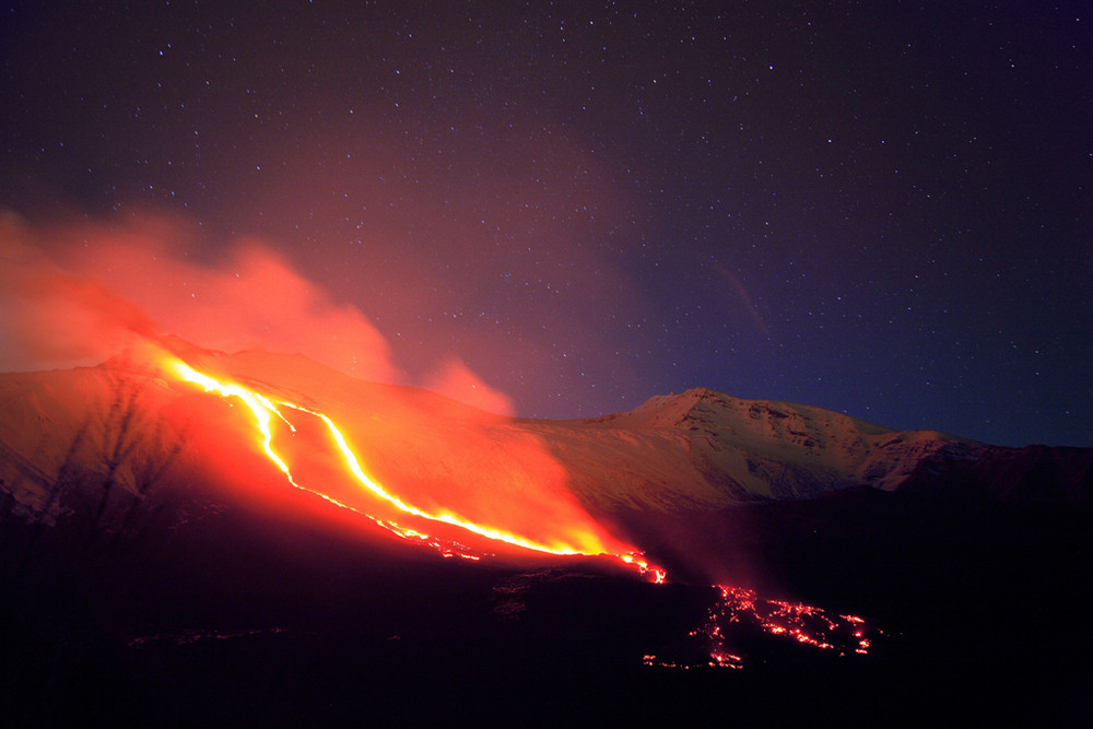 Etna colata nella valle del bove