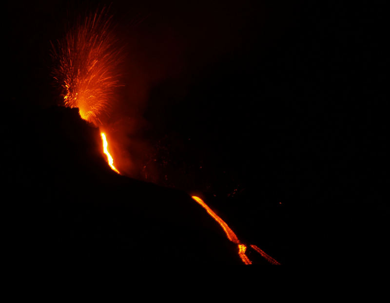 Etna di notte